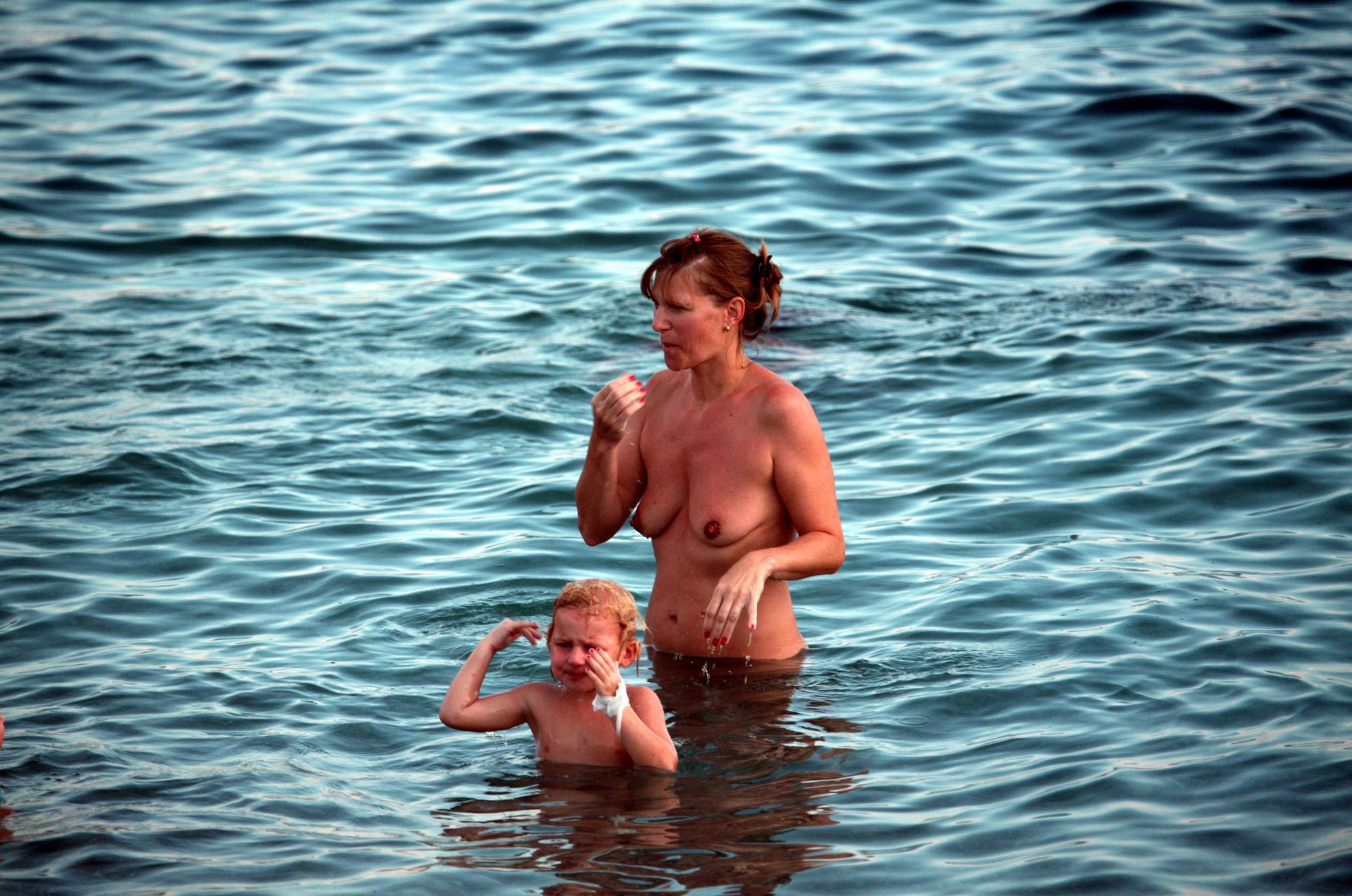 Family Naturist Skinny Dip - Young Nudist Girls - 3