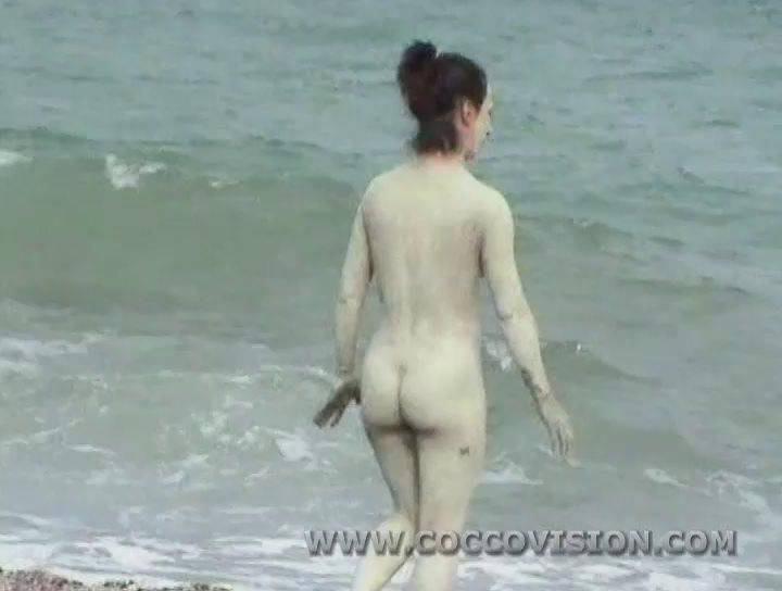 Lola Loves Playa Vera 04 Naturist Buddies - 2