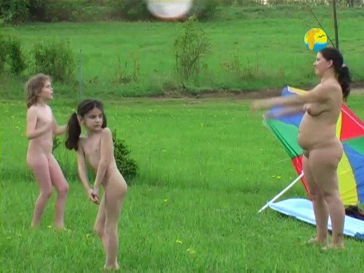 Meadow Naturist Freedom Video - 2