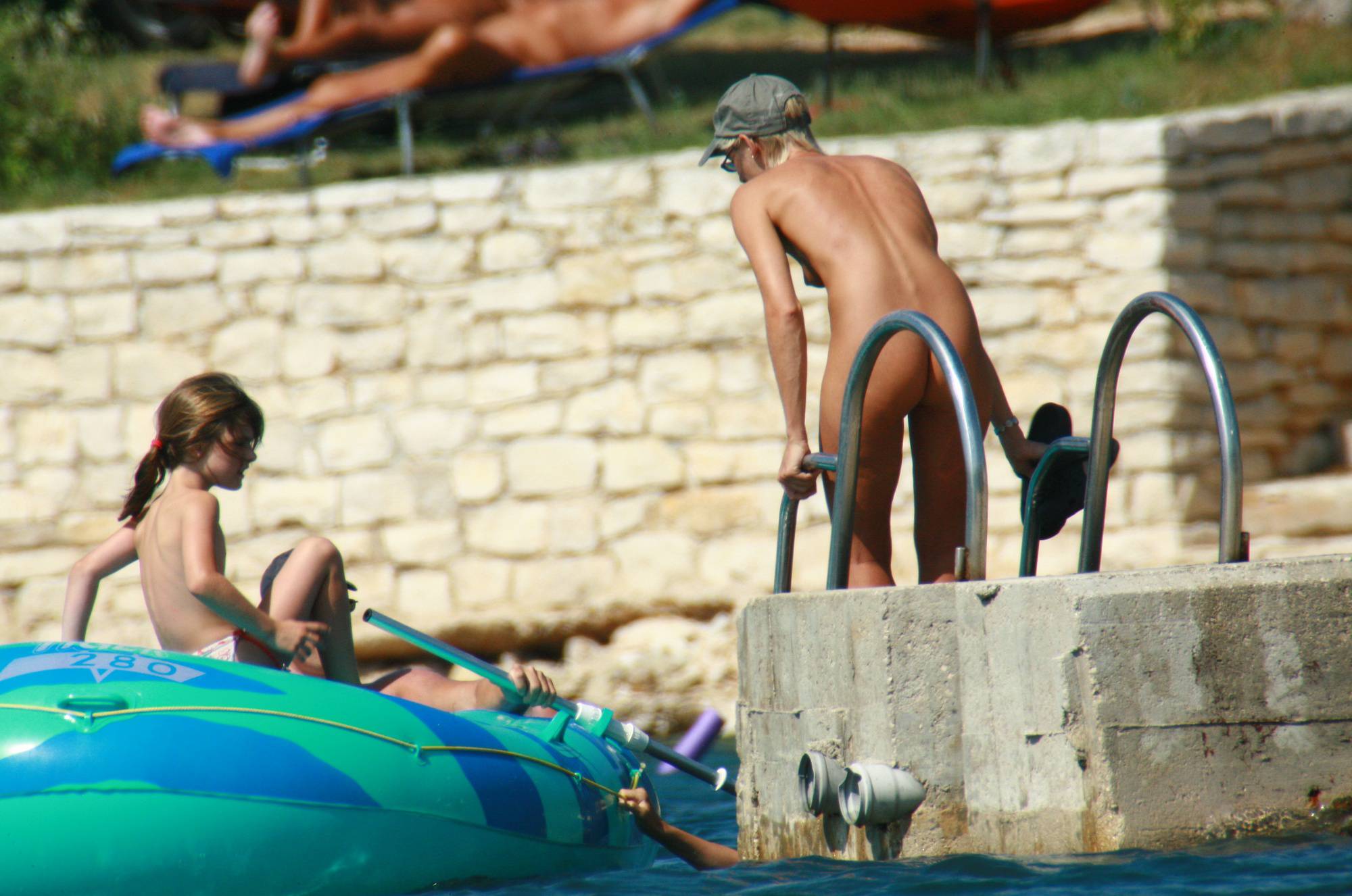 Purenudism Photos Mother Daughter Boating - 2