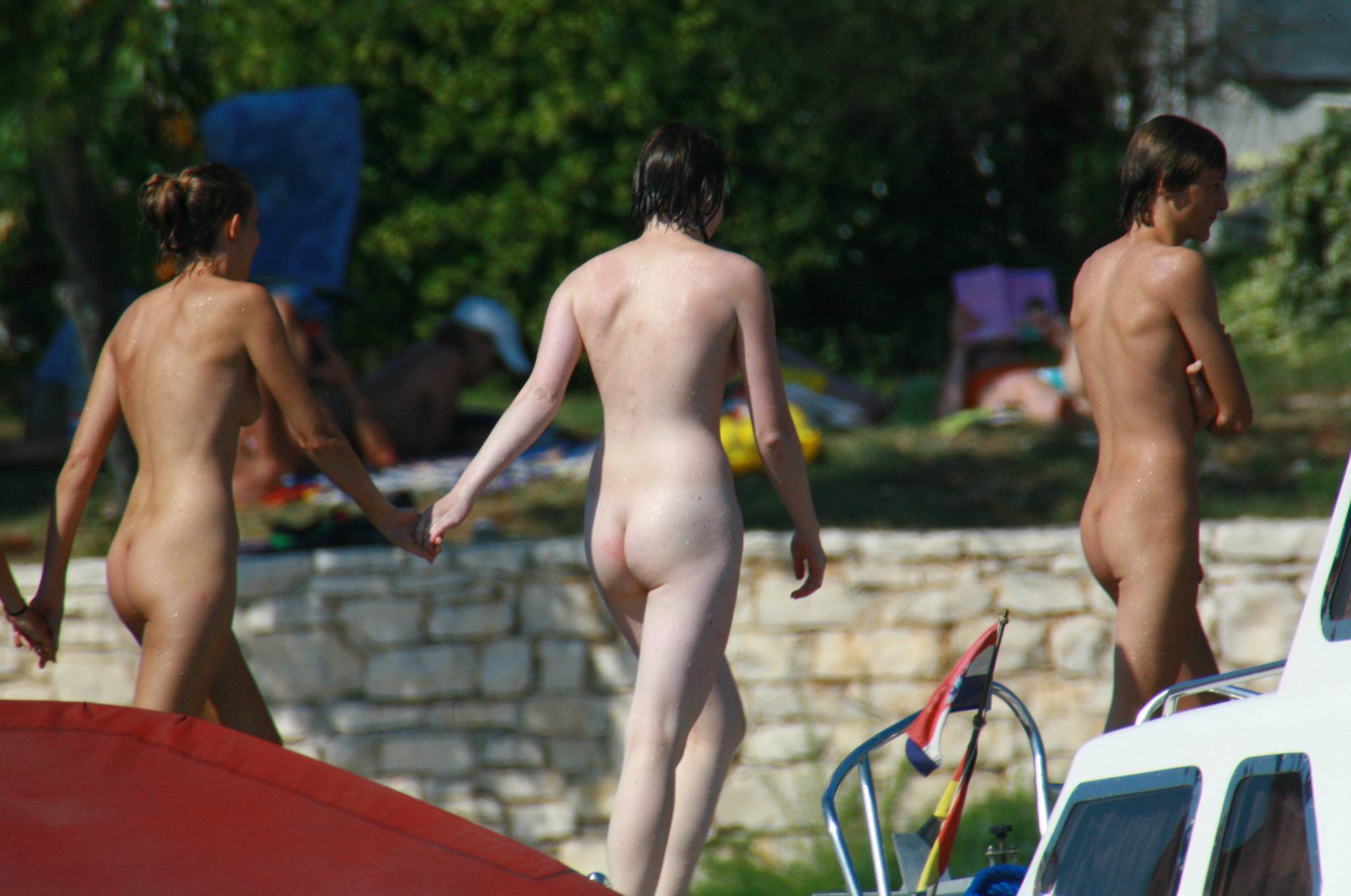 Naturist Kids - Naturist Group Teen Walk - 1