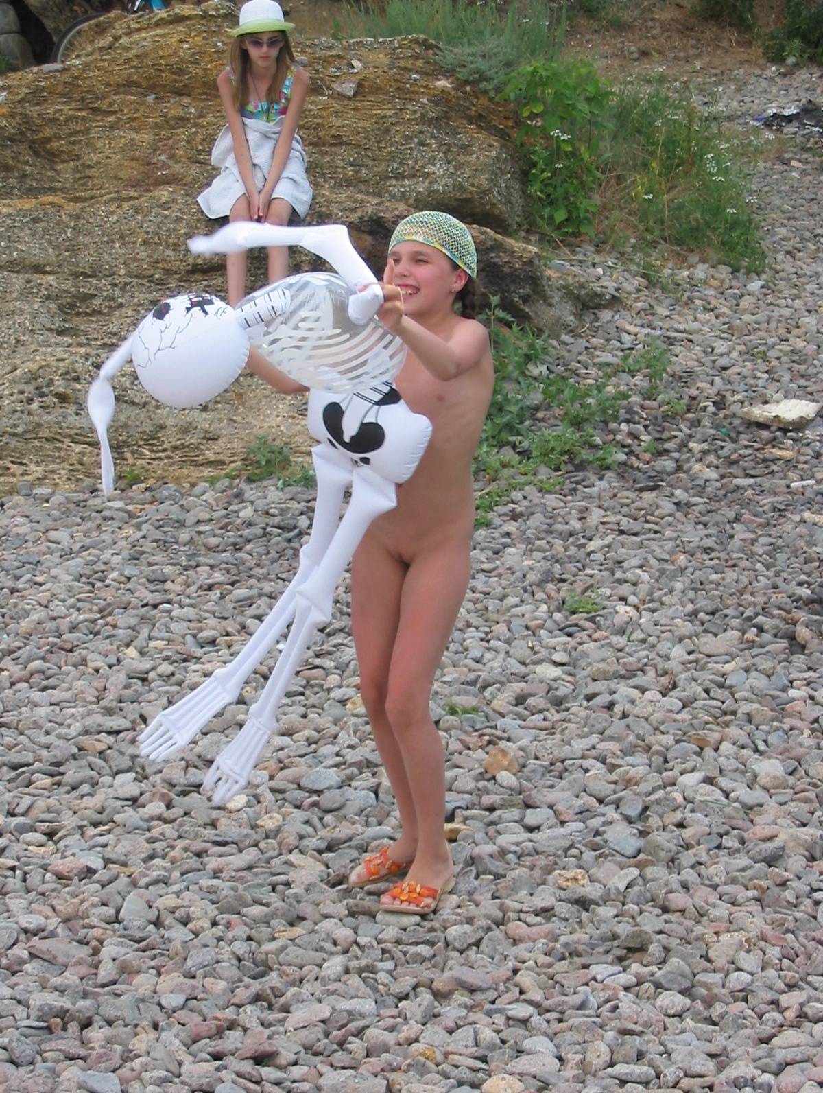 Young Nudism - The Naturist Ghost Dance - 2